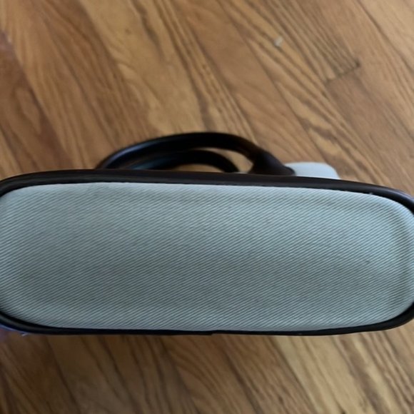 Liz Claiborne small canvas tan tote bag - Picture 5 of 8